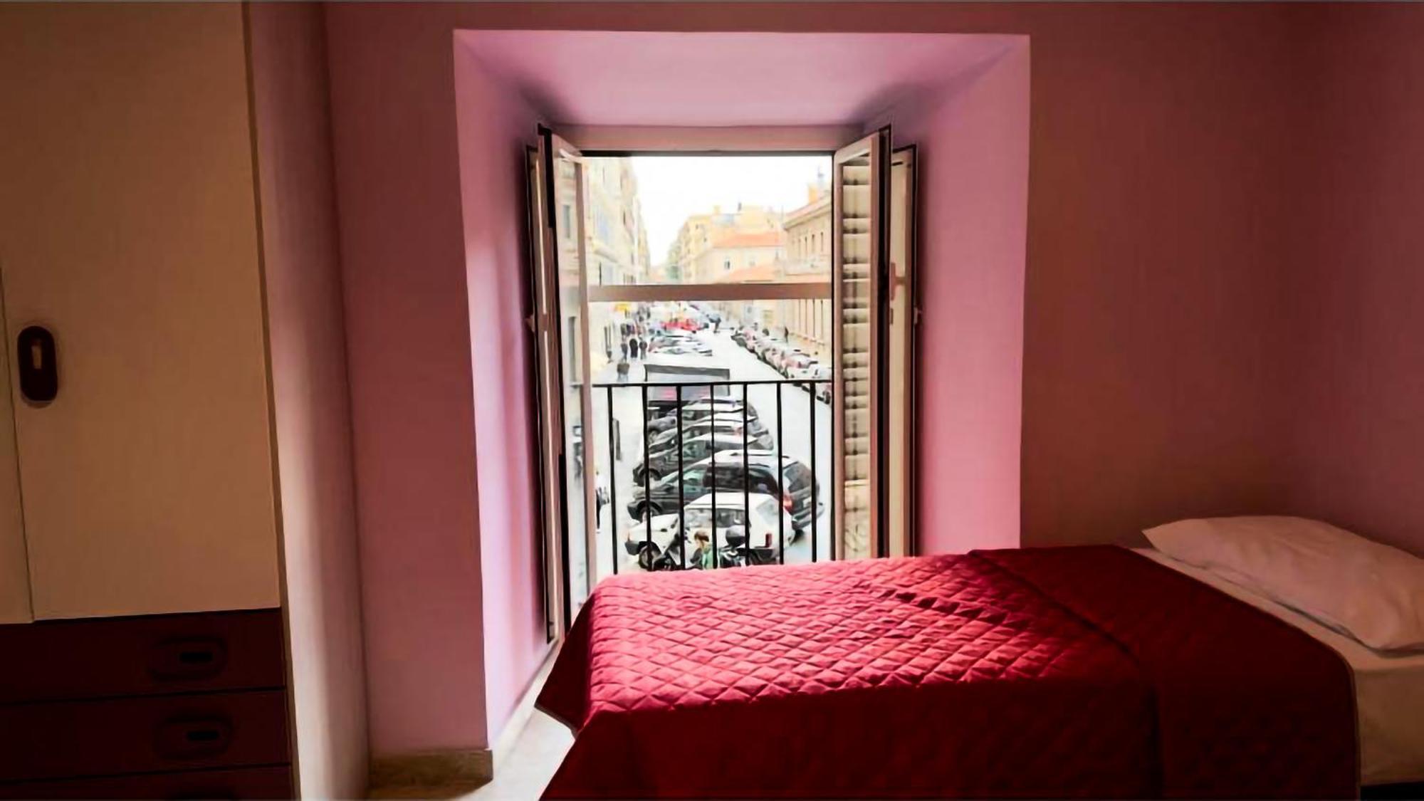 Sina Rent Albergue Roma
