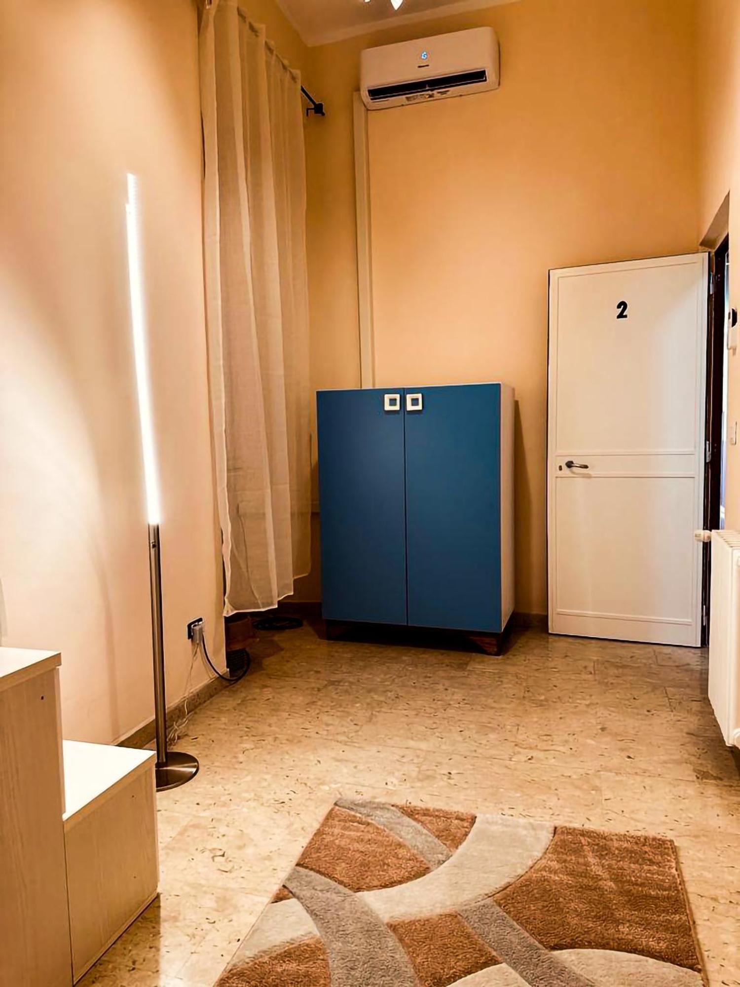 Sina Rent * Roma