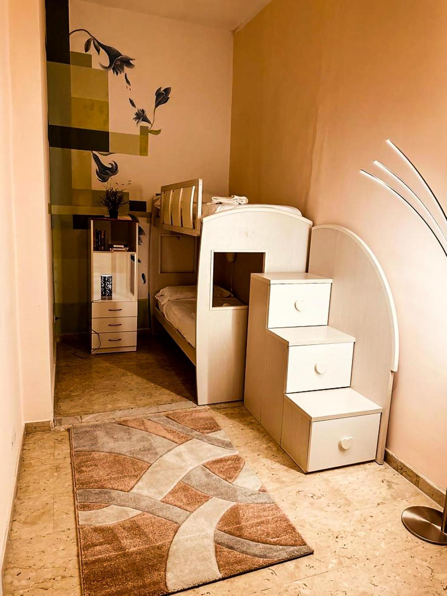 Albergue Sina Rent Roma